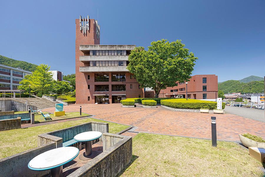 都留文科大学 の写真